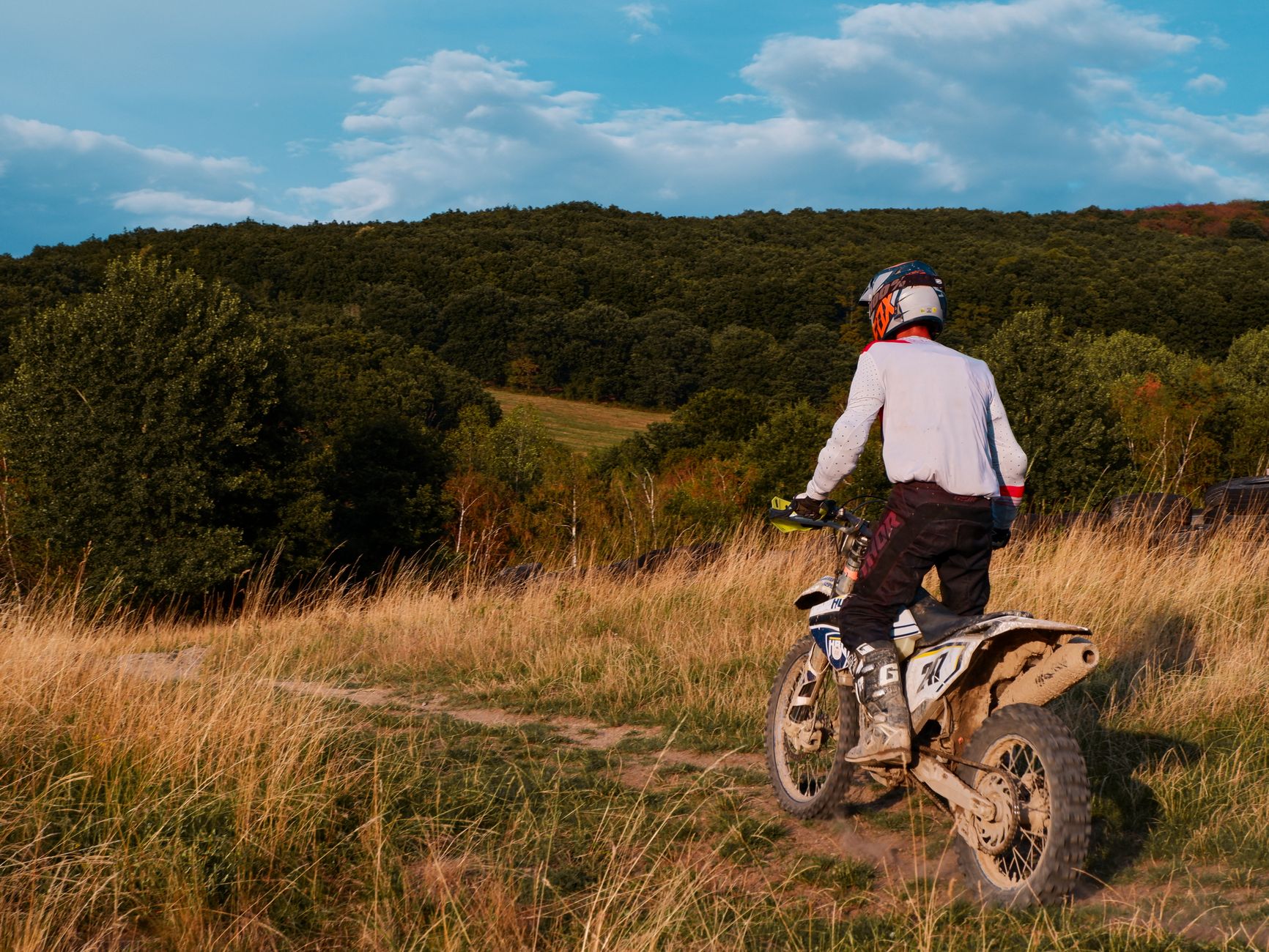 riding motocross offroad